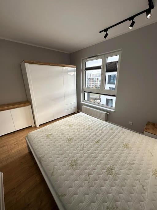 Project Comfort Lazurowa 15A/85 Blisko Jednostki Wat Warszawa Lejlighed Eksteriør billede